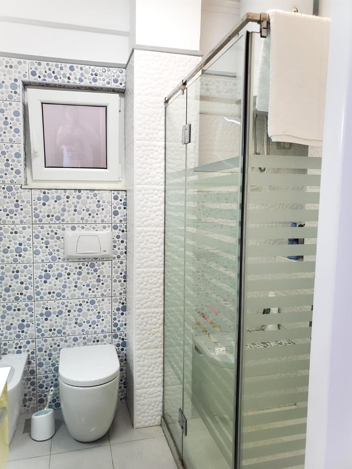 Sofia'S Holiday Apartment Vlore Ngoại thất bức ảnh