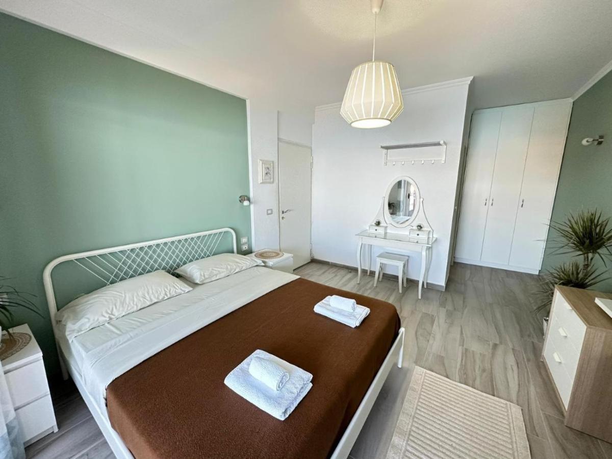 Sofia'S Holiday Apartment Vlore Ngoại thất bức ảnh