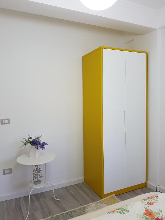 Sofia'S Holiday Apartment Vlore Ngoại thất bức ảnh