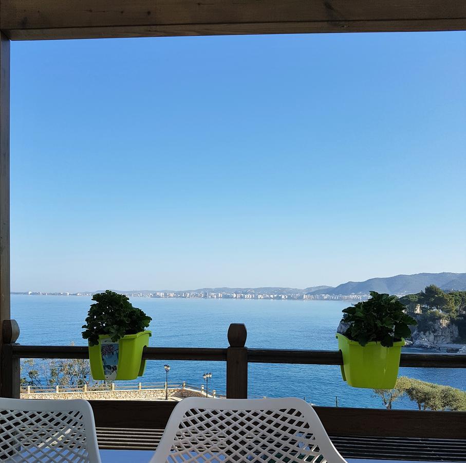Sofia'S Holiday Apartment Vlore Ngoại thất bức ảnh
